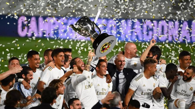 斯皮思紧追 斯皮思紧追