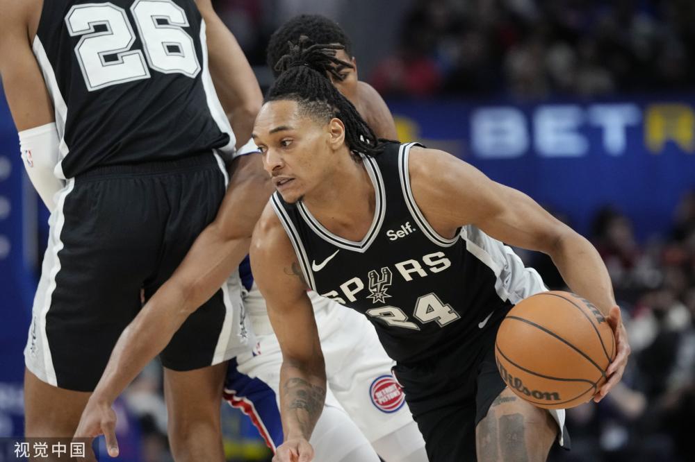 表现也同样 表现也同样